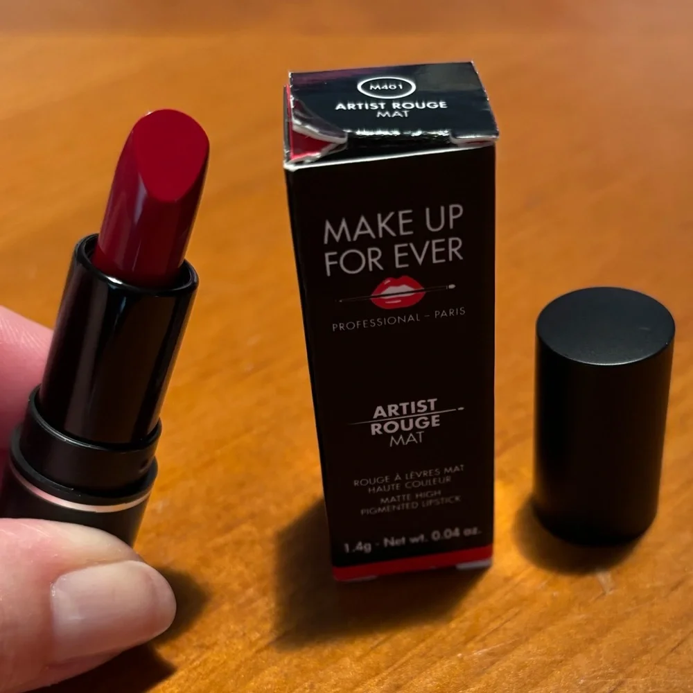 Makeup Forever Matte Lipstick